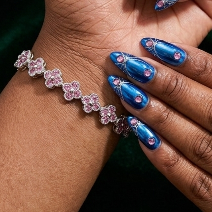 Clover Blossom Bracelet 🌸