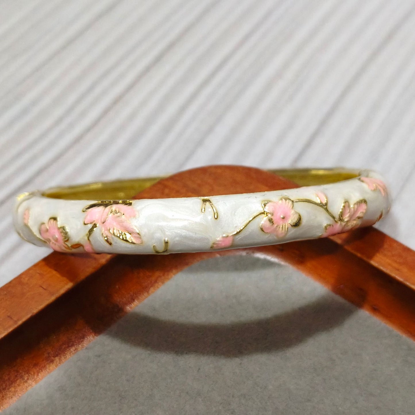 Japanese Empress Bracelet 🎋🤍